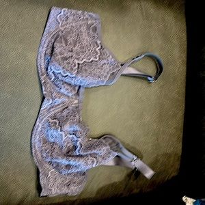 Victoria Secret’s Grey Bra 36 DD